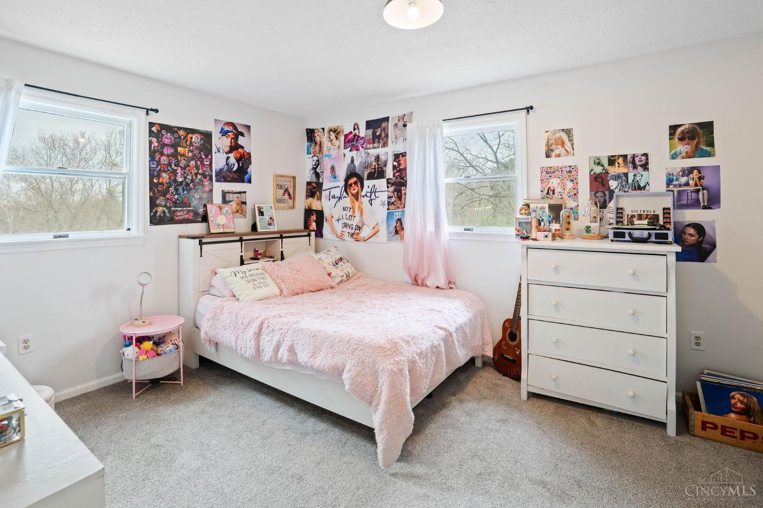 128 E Concord Drive