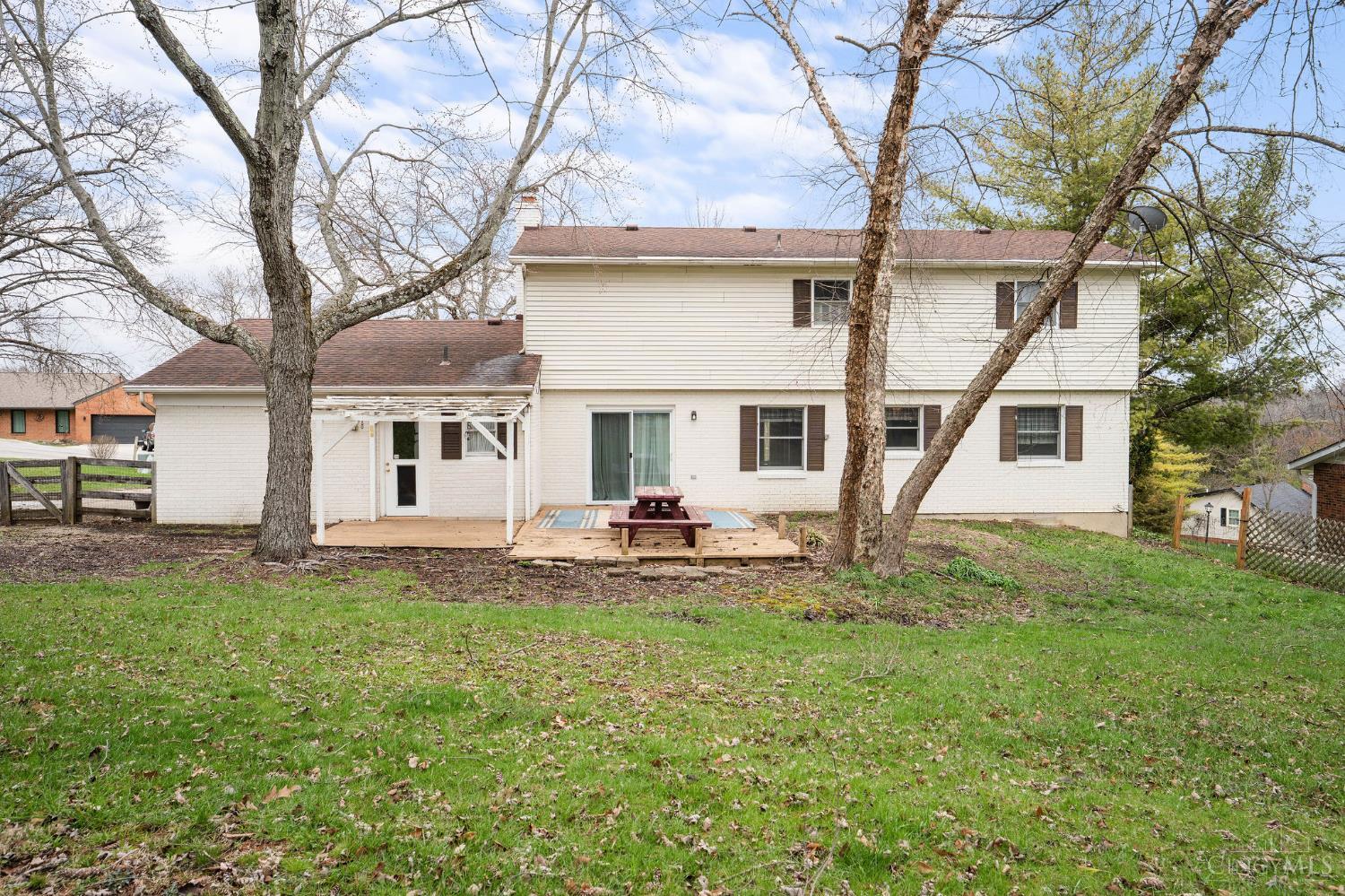 128 E Concord Drive