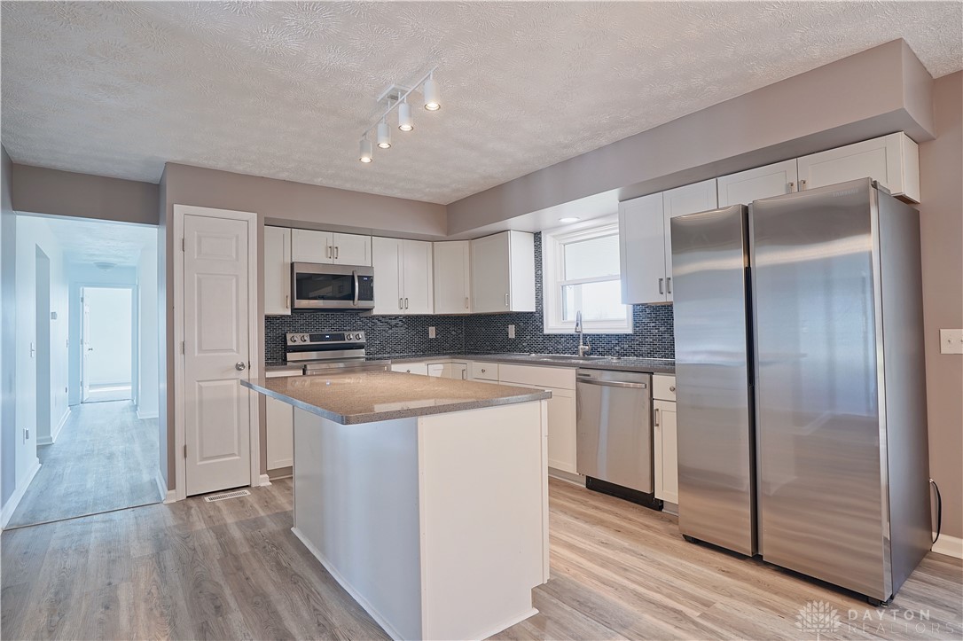 1063 Mohican Trail