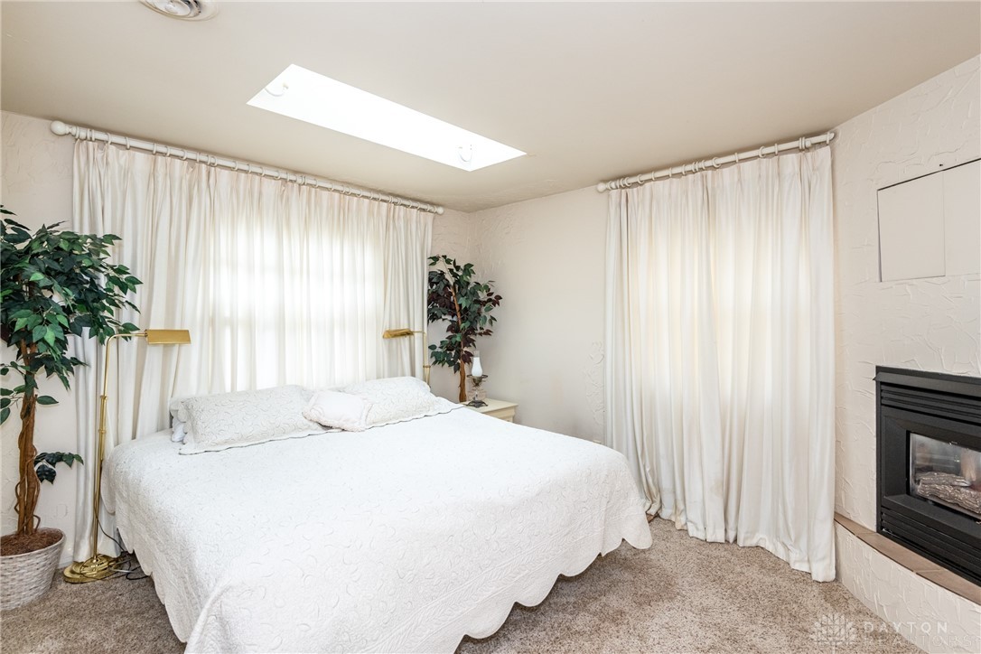 5625 Bradley Drive