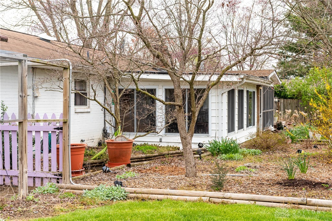 5625 Bradley Drive