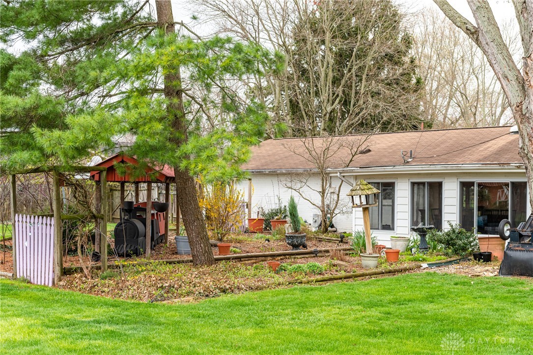 5625 Bradley Drive