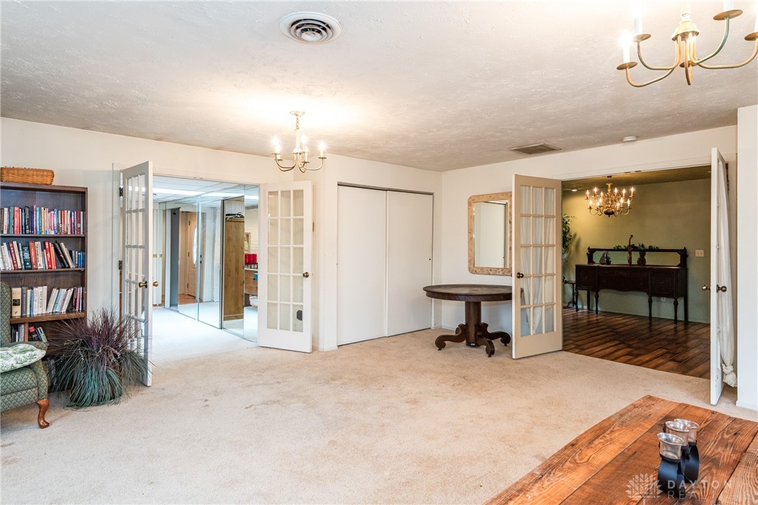 5625 Bradley Drive
