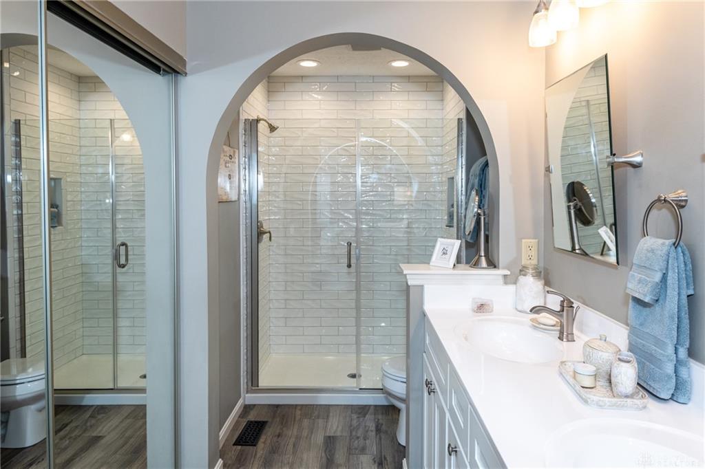 6888 Cedar Cove Drive