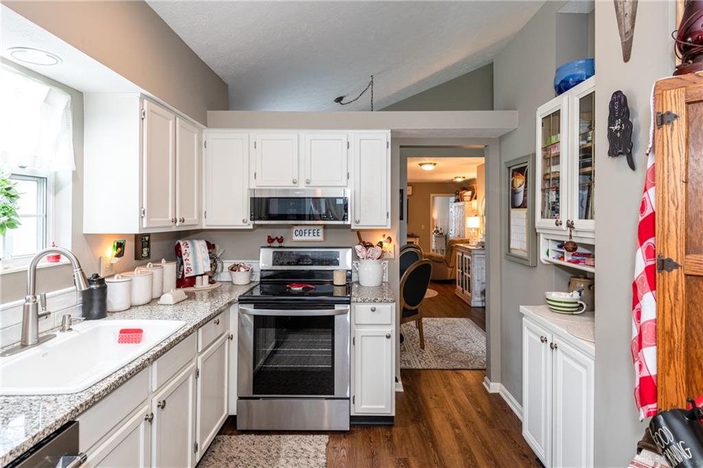 6888 Cedar Cove Drive