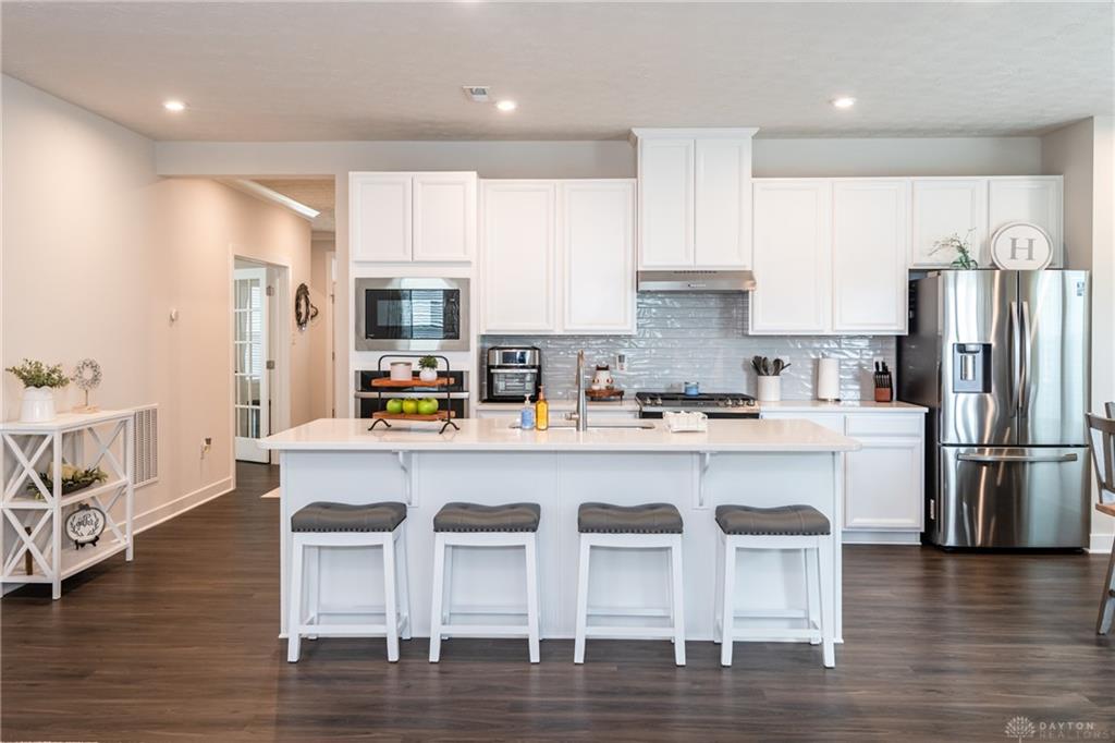 2137 Schmidt Drive