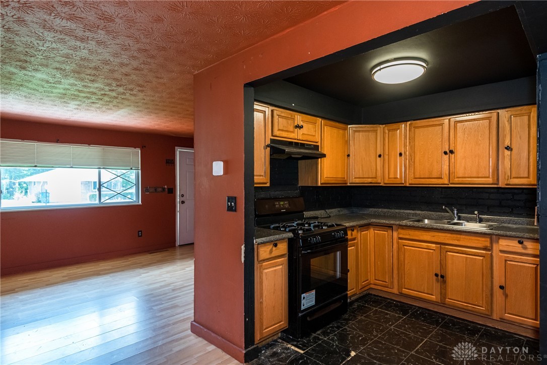 5806 Rousseau Drive