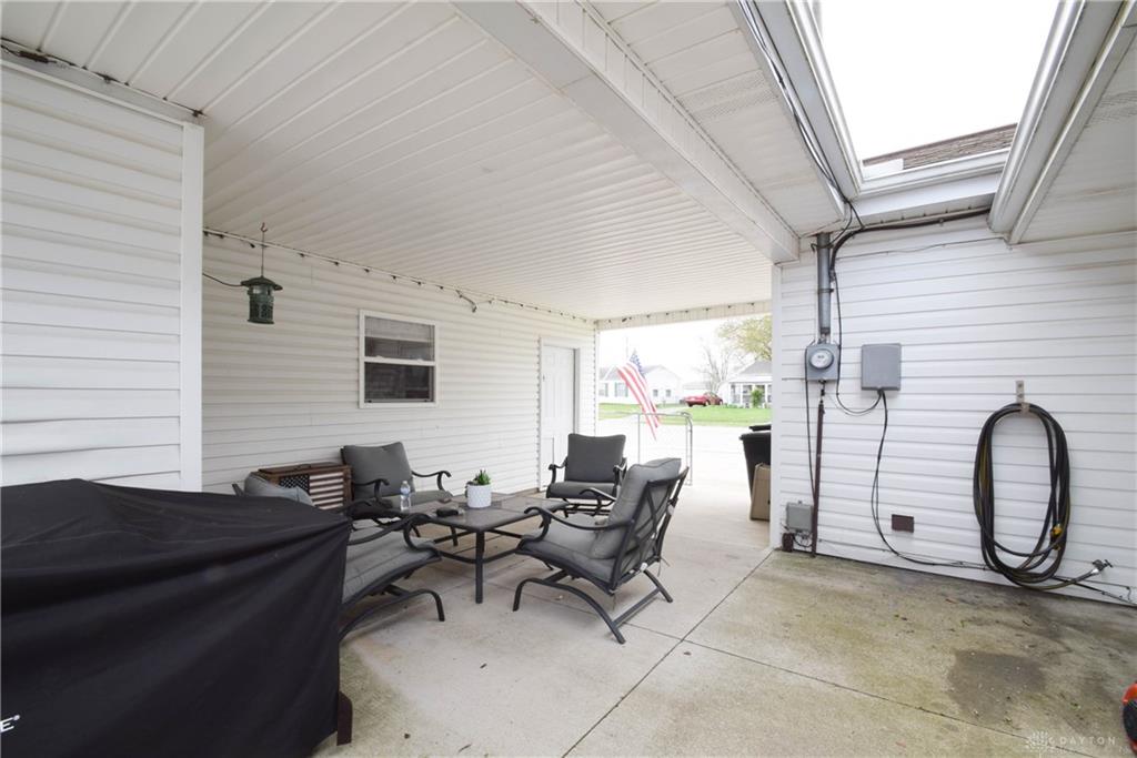 2028 Tanager Road
