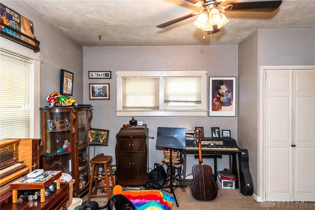 3046 Mesmer Avenue