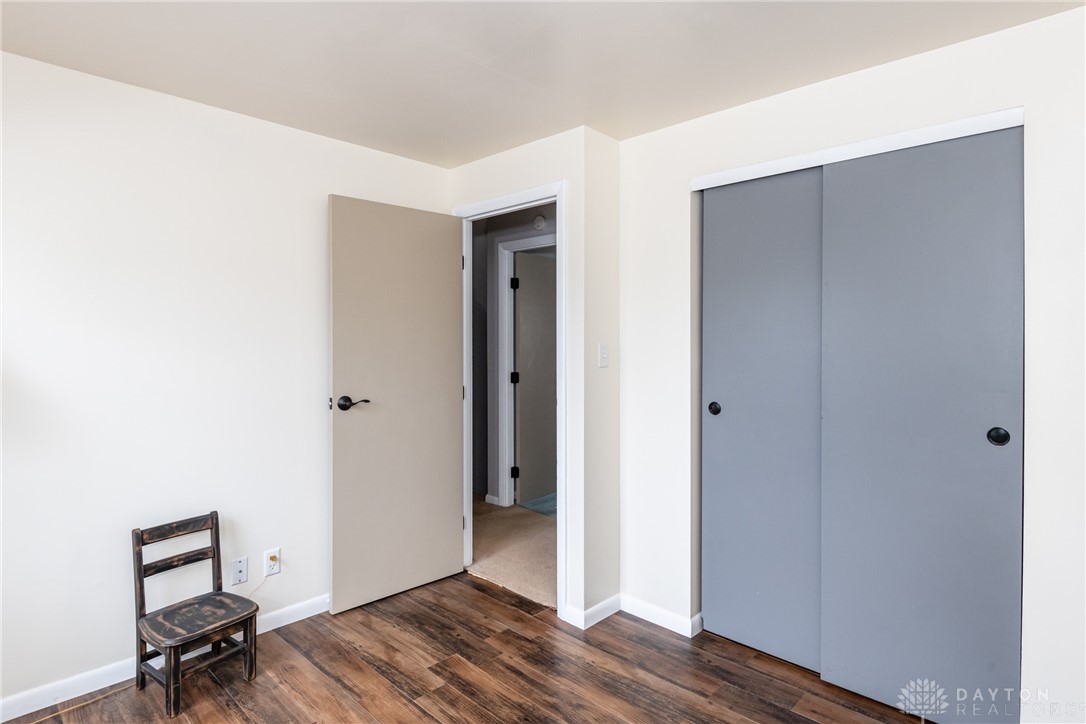1420 Crown Point Court