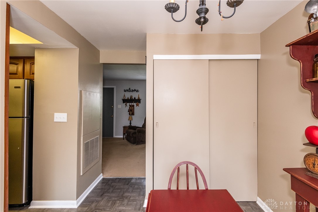 1420 Crown Point Court