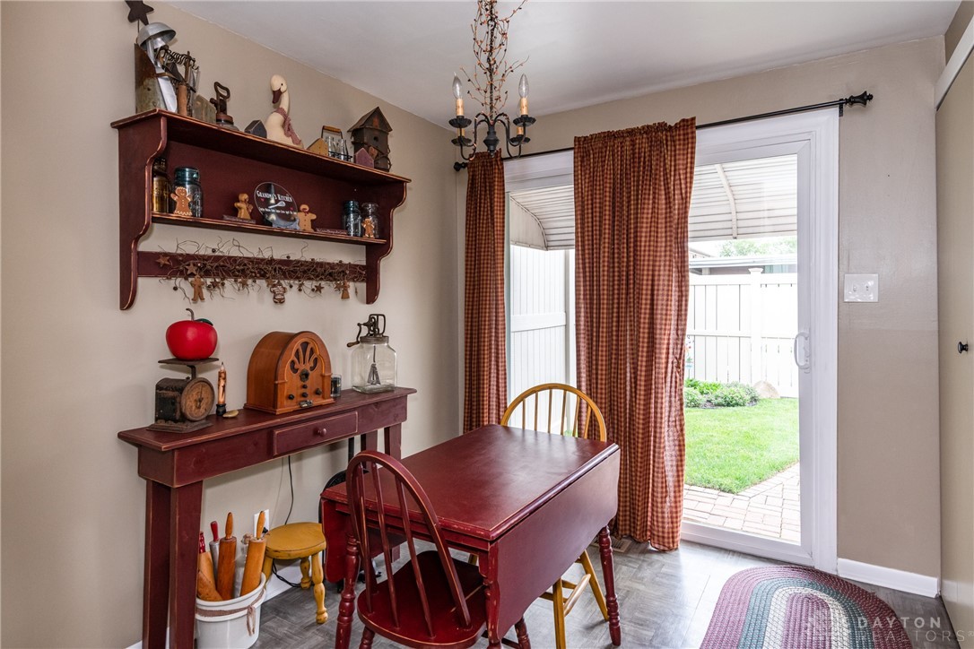 1420 Crown Point Court