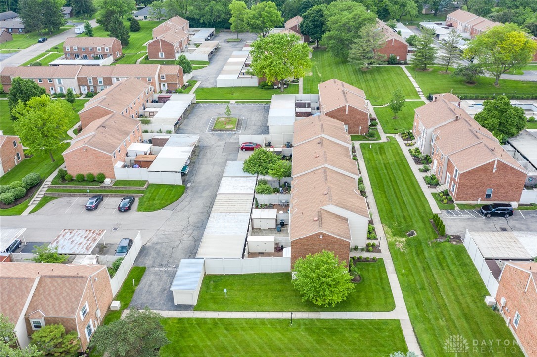 1420 Crown Point Court