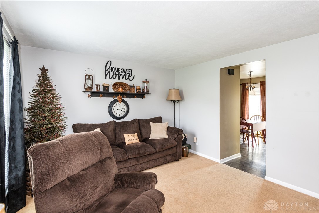 1420 Crown Point Court