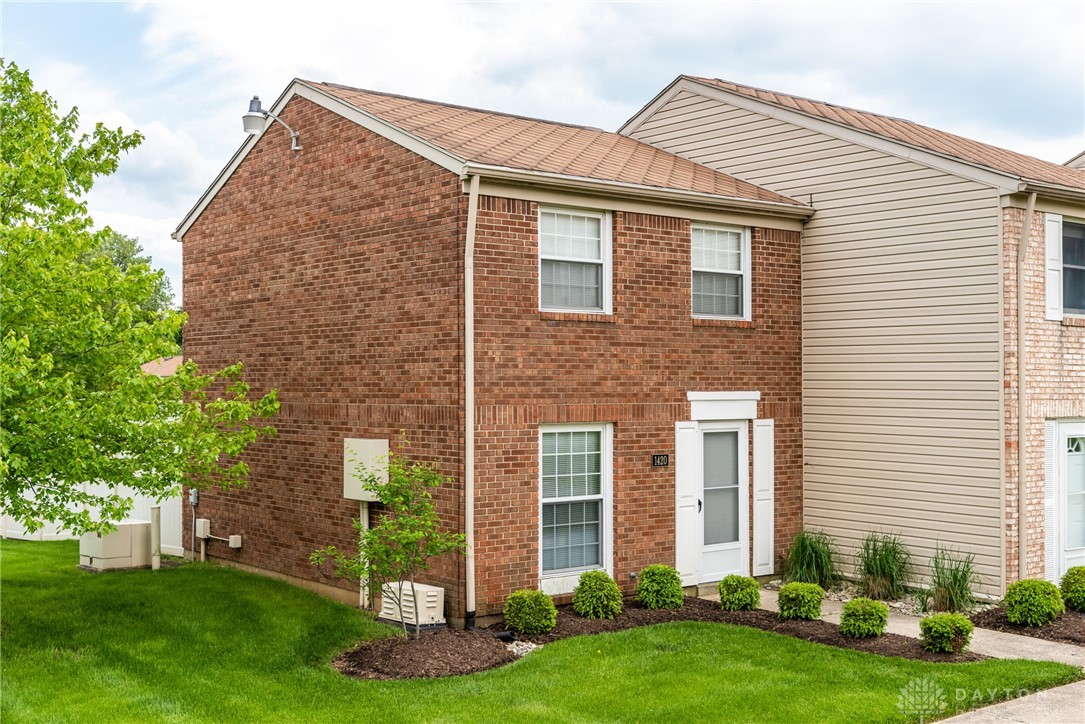 1420 Crown Point Court
