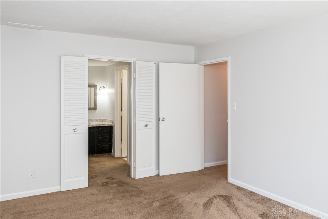 3265 Southdale Drive Unit: 9