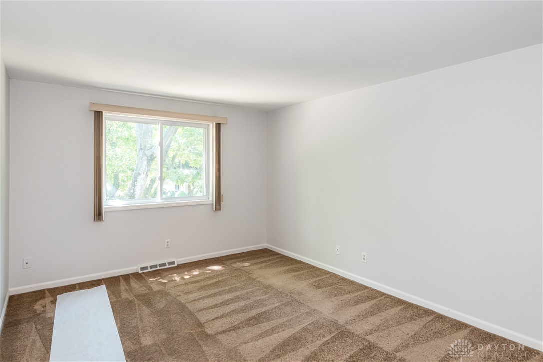 3265 Southdale Drive Unit: 9