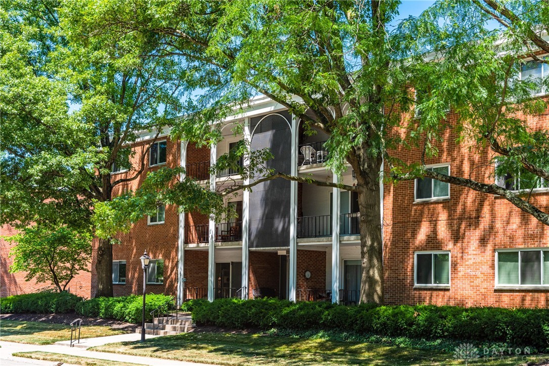 3265 Southdale Drive Unit: 9