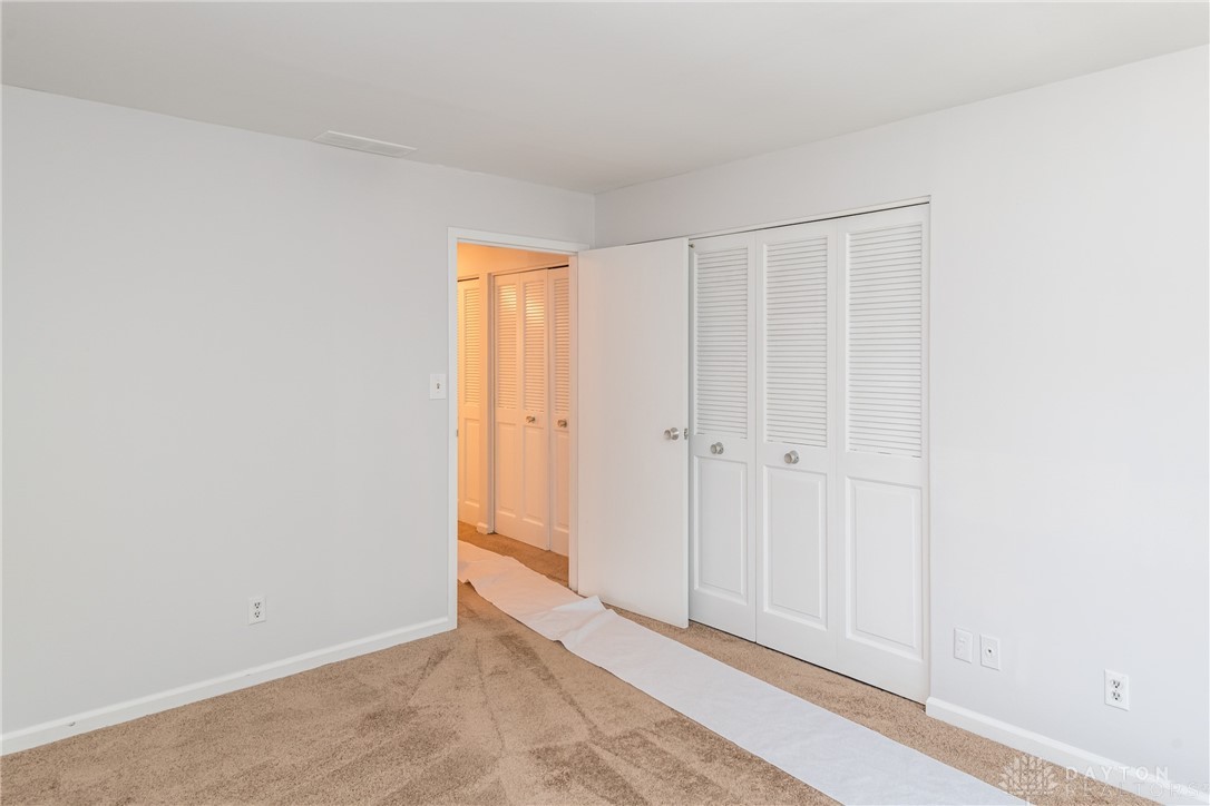 3265 Southdale Drive Unit: 9