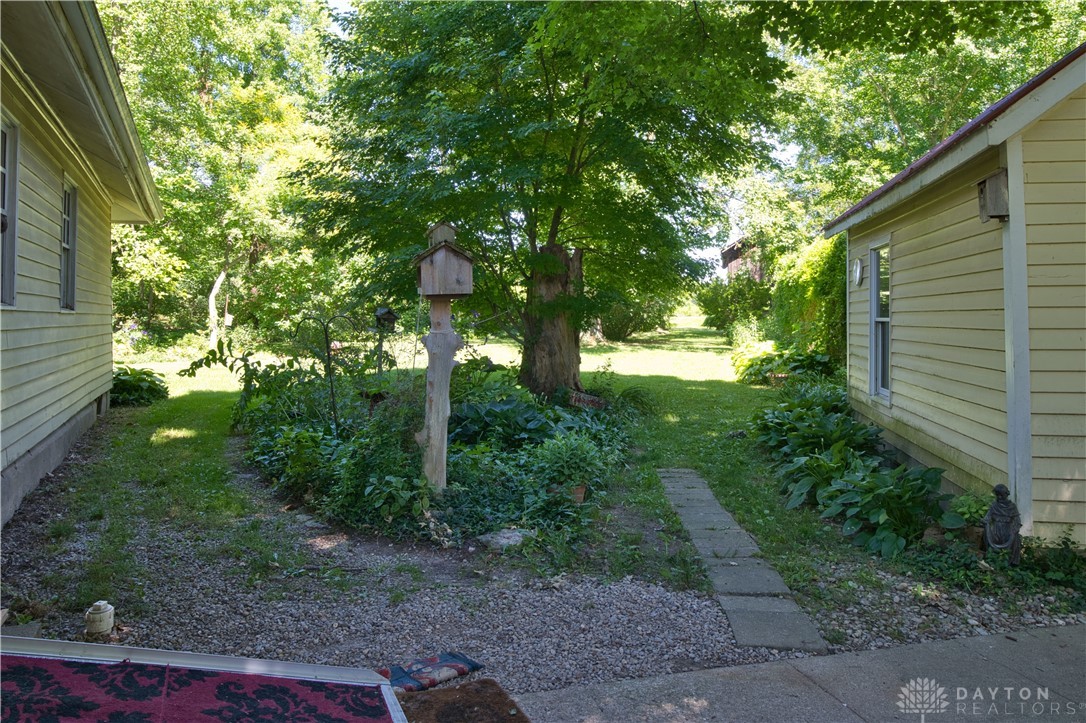 6222 N State Route 48