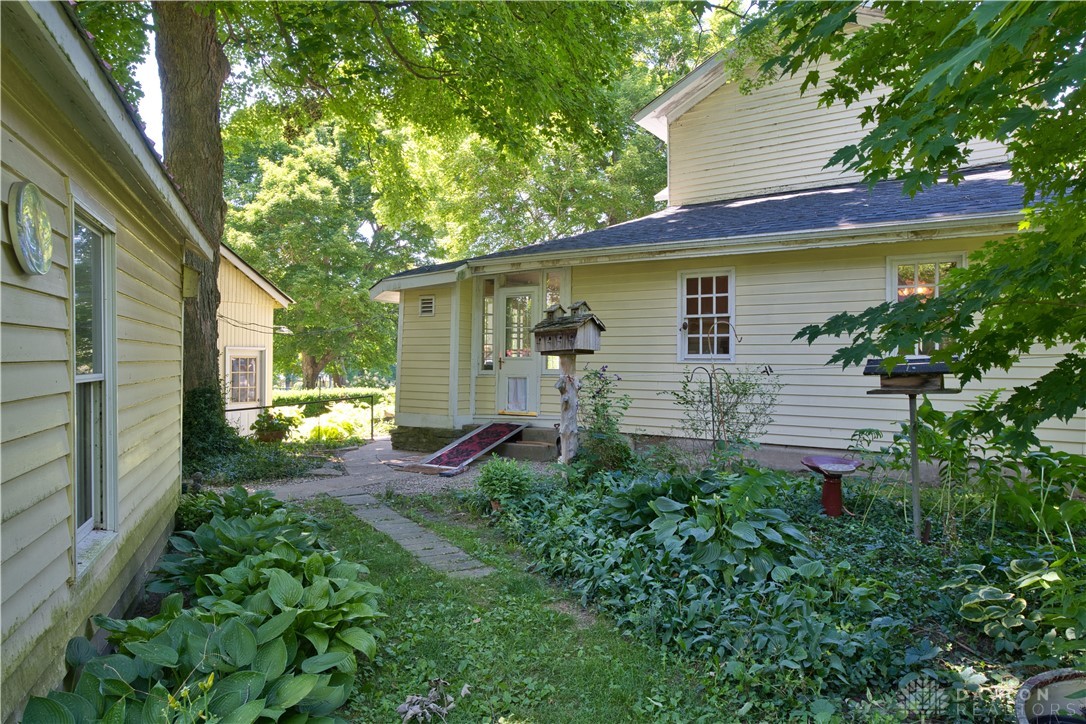 6222 N State Route 48