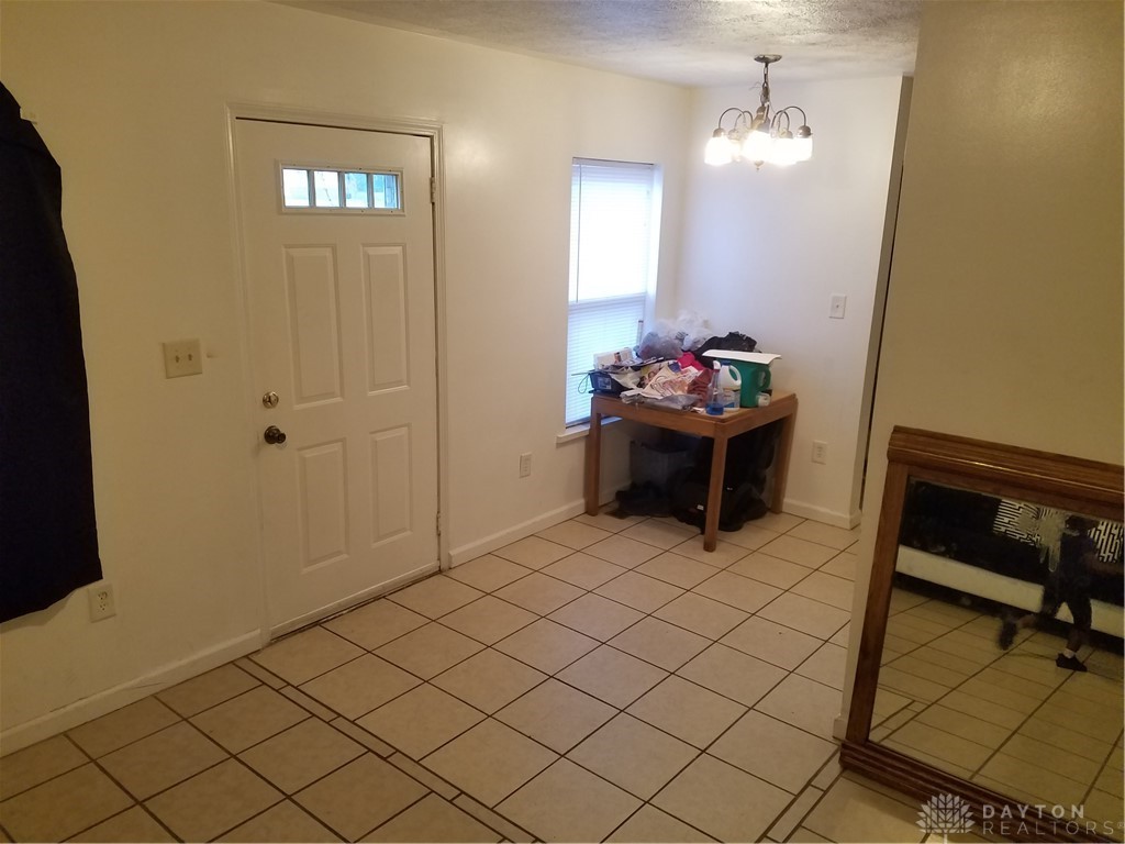 6237 Melvin Avenue