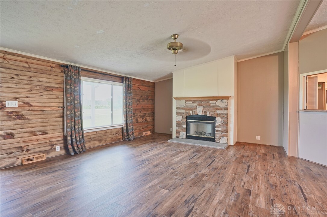 13663 NW Old US Hwy 35