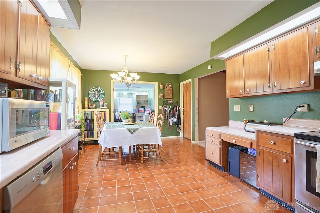 928 Shady Lane