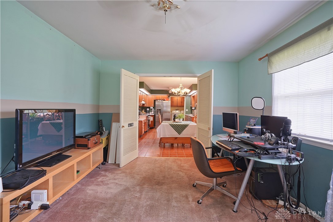 928 Shady Lane