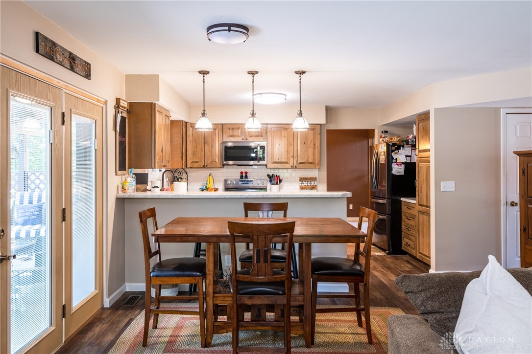 8439 Creek Bed Court