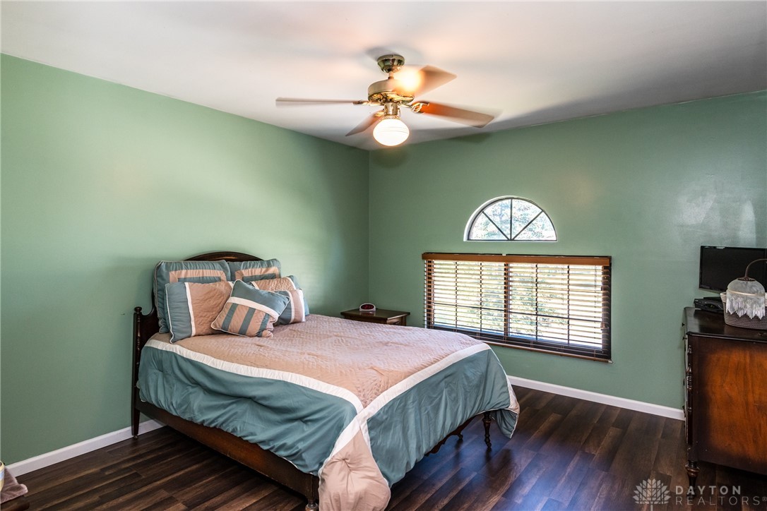 8439 Creek Bed Court