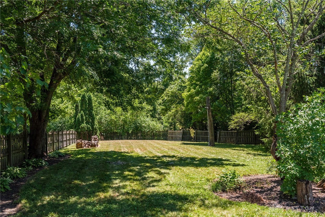 8439 Creek Bed Court
