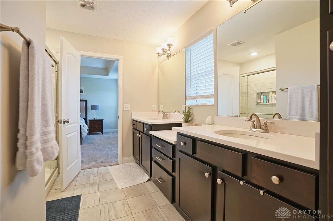 10134 Kindle Drive