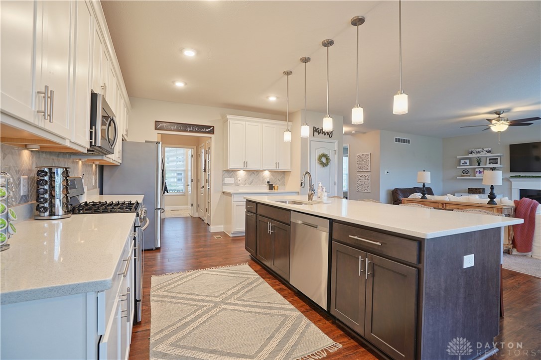 10134 Kindle Drive