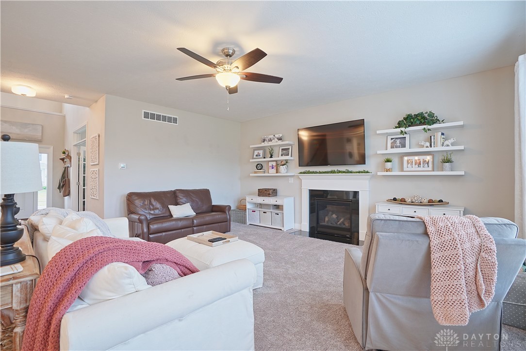 10134 Kindle Drive