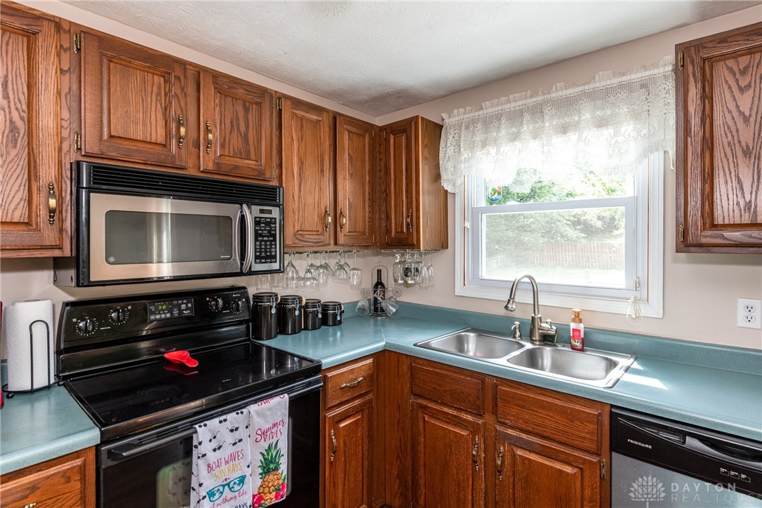 2378 Cross Village Drive