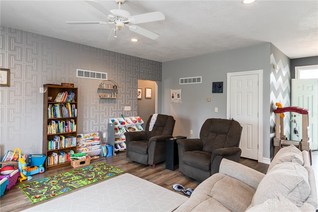 1008 Fleck Avenue