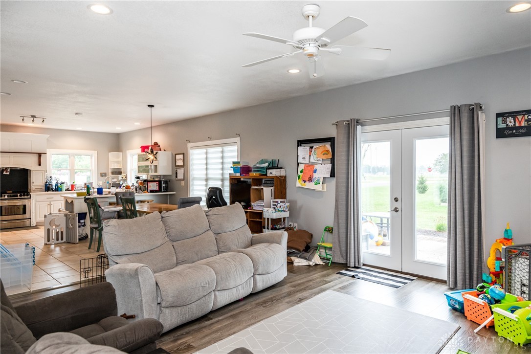 1008 Fleck Avenue