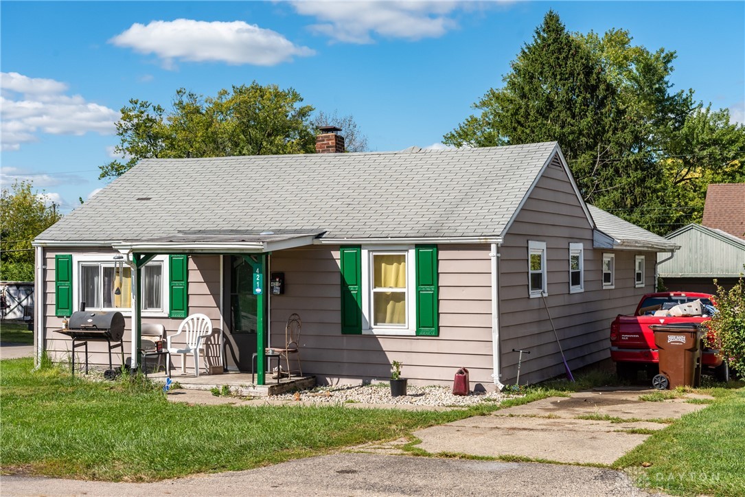 421 W Funderburg Road