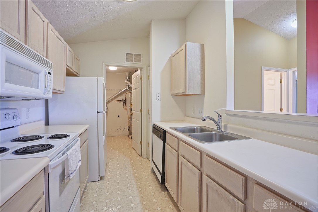 1830 Piper Lane Unit: 205
