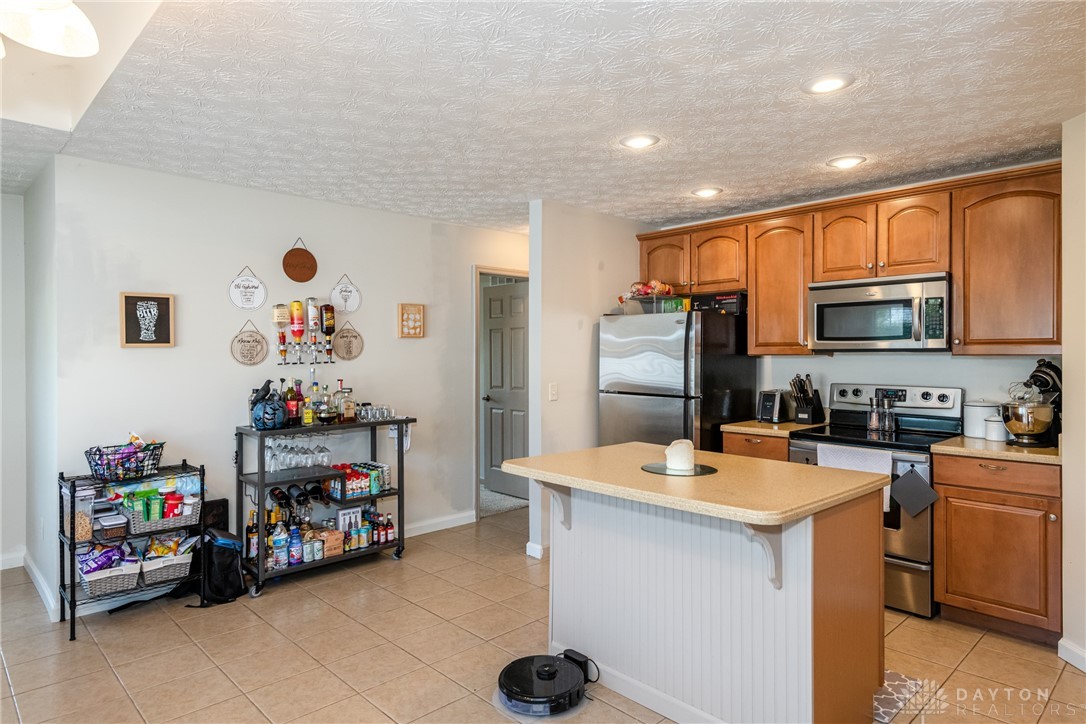 5614 Moss Creek Boulevard