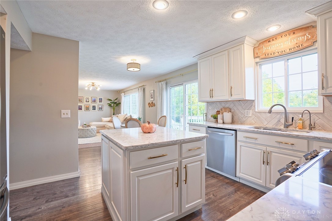2432 Dutch Mill Drive