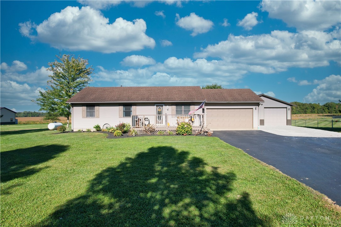 415 N Curry Road