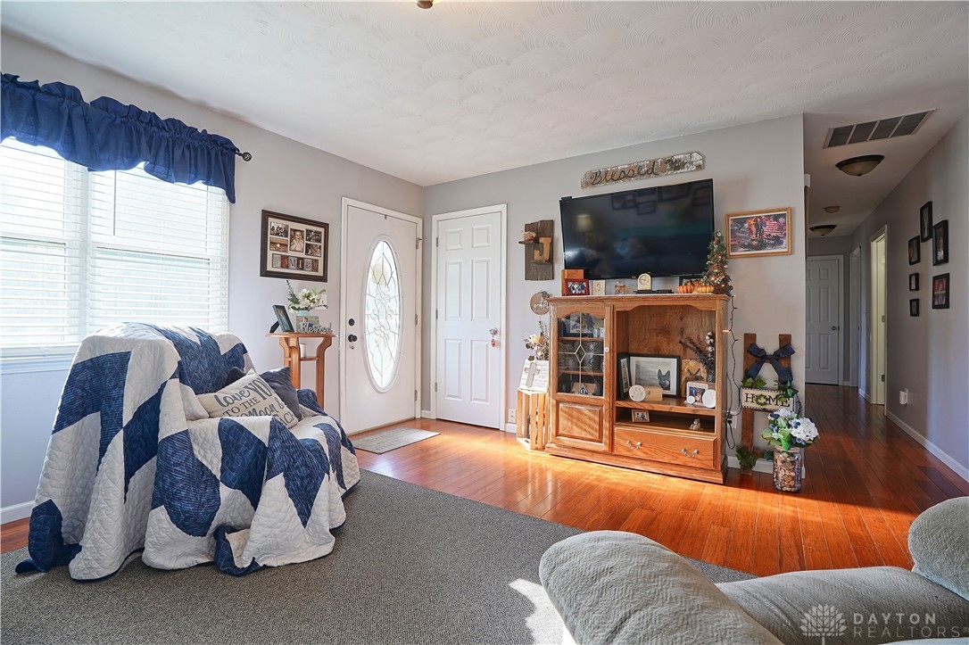 415 N Curry Road