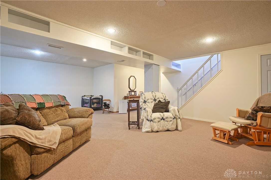 415 N Curry Road