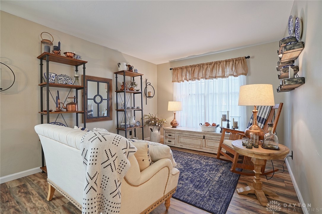 6768 Winding Cove