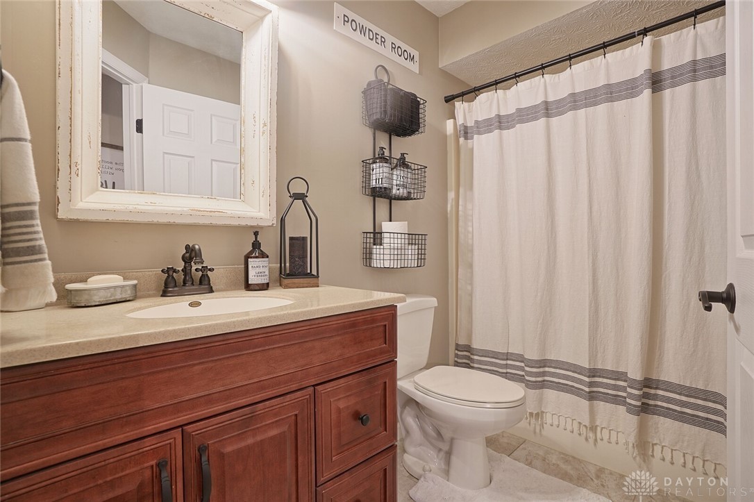 6768 Winding Cove