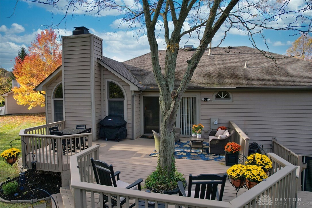 6768 Winding Cove