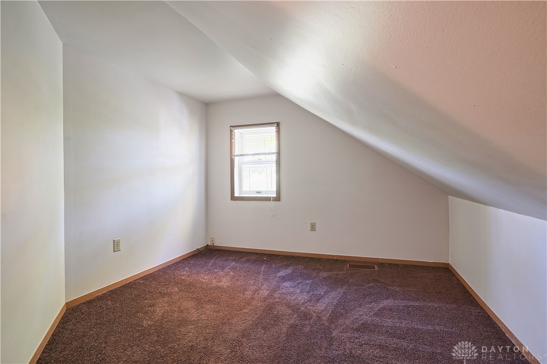 126 S Washington Street Unit: 3