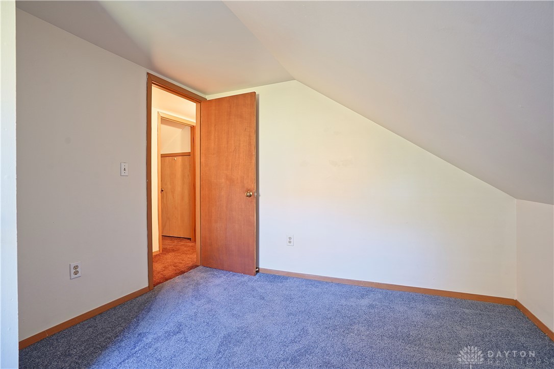 126 S Washington Street Unit: 3